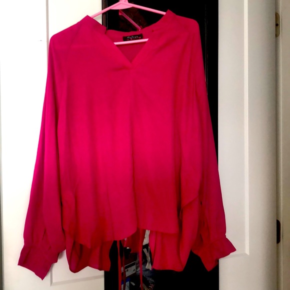 Blouse with draw string I’m back - Picture 1 of 2